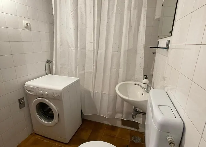 Mandic - Self Check-in - Free Parking - Free Wifi - Fully Air-conditioned Apartman Split